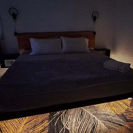 Bougainvillea Guesthouse サンフアン エクステリア 写真