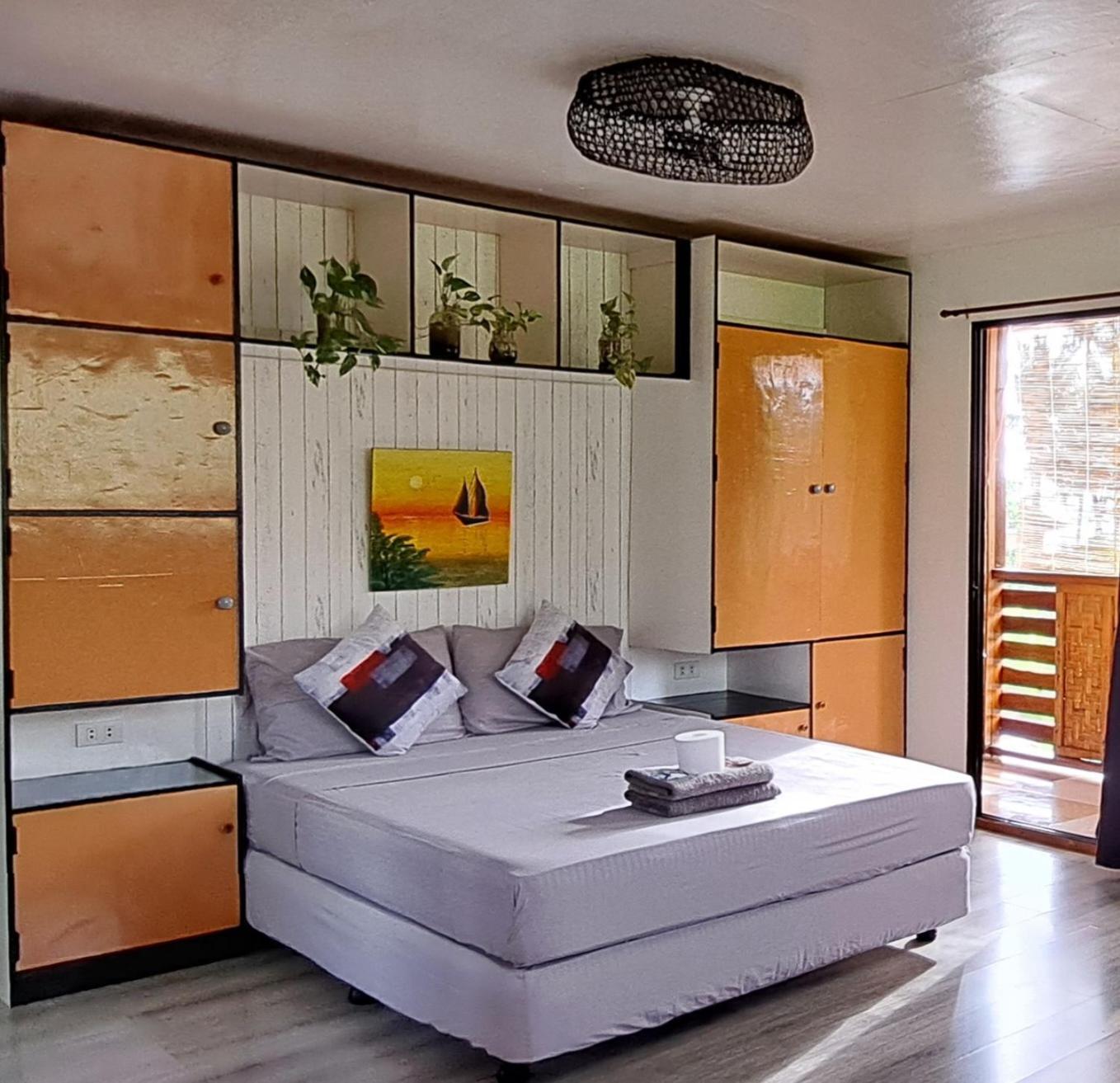 Bougainvillea Guesthouse サンフアン エクステリア 写真