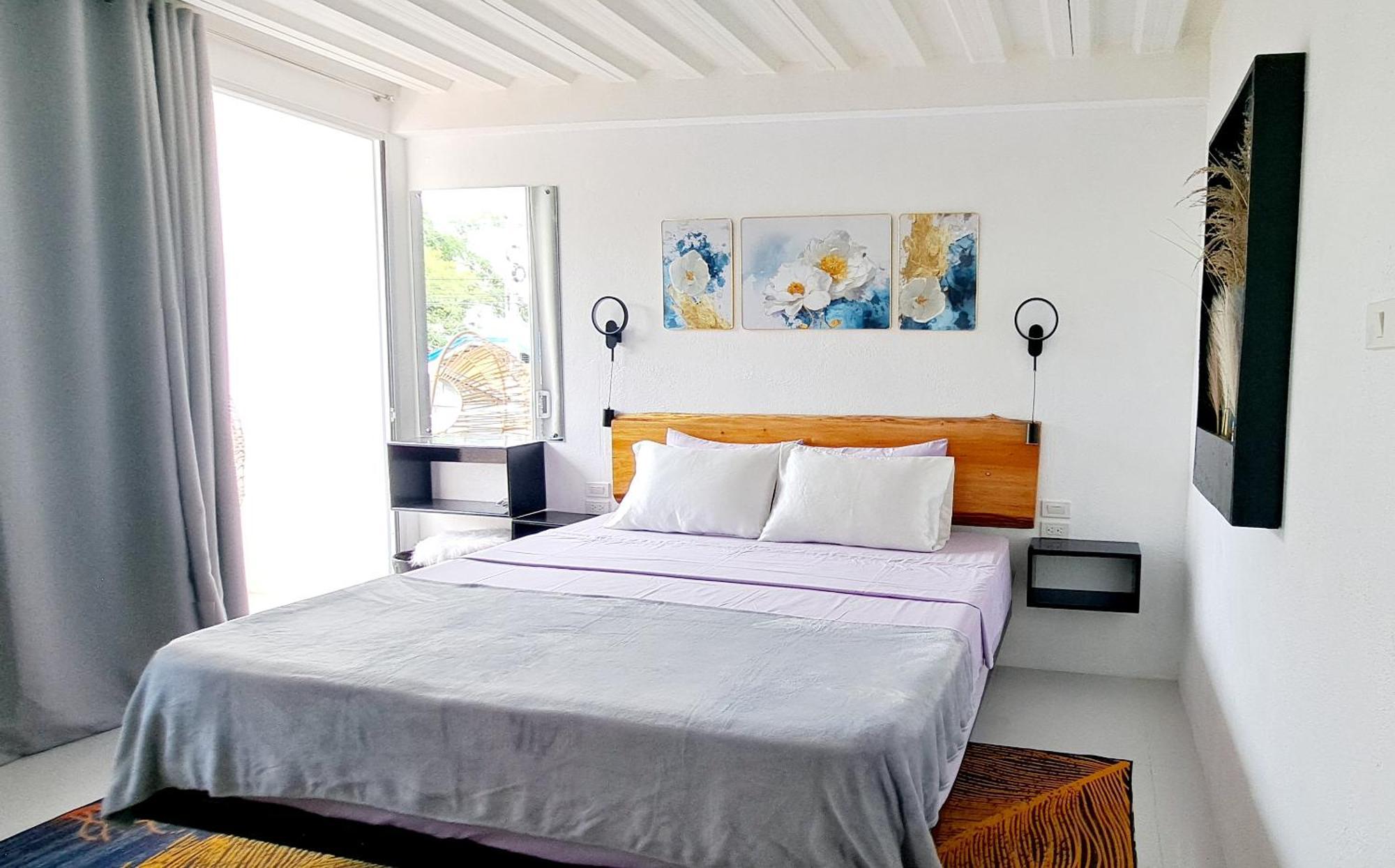 Bougainvillea Guesthouse サンフアン エクステリア 写真