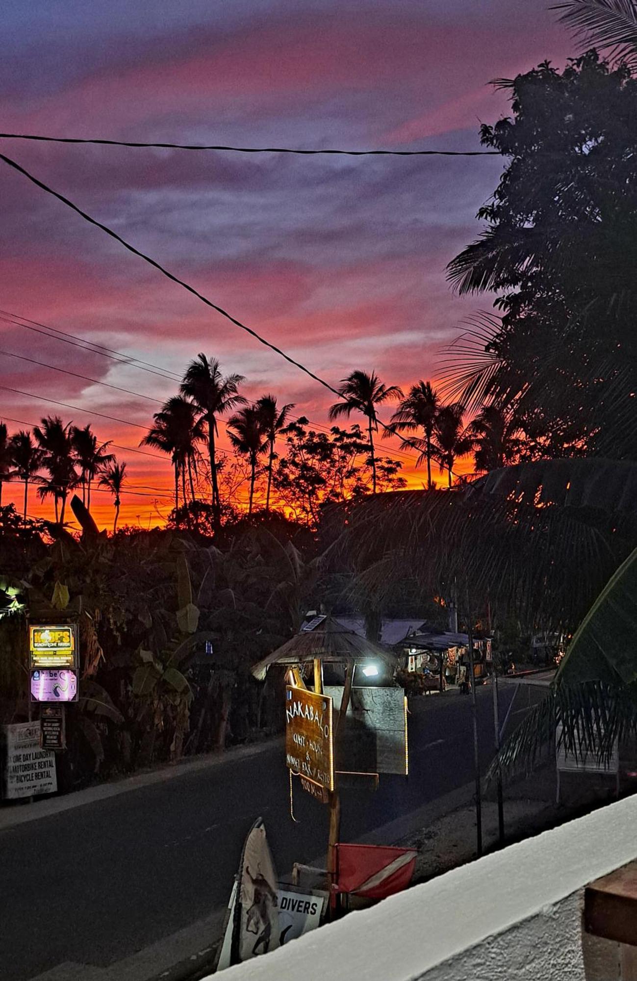 Bougainvillea Guesthouse サンフアン エクステリア 写真